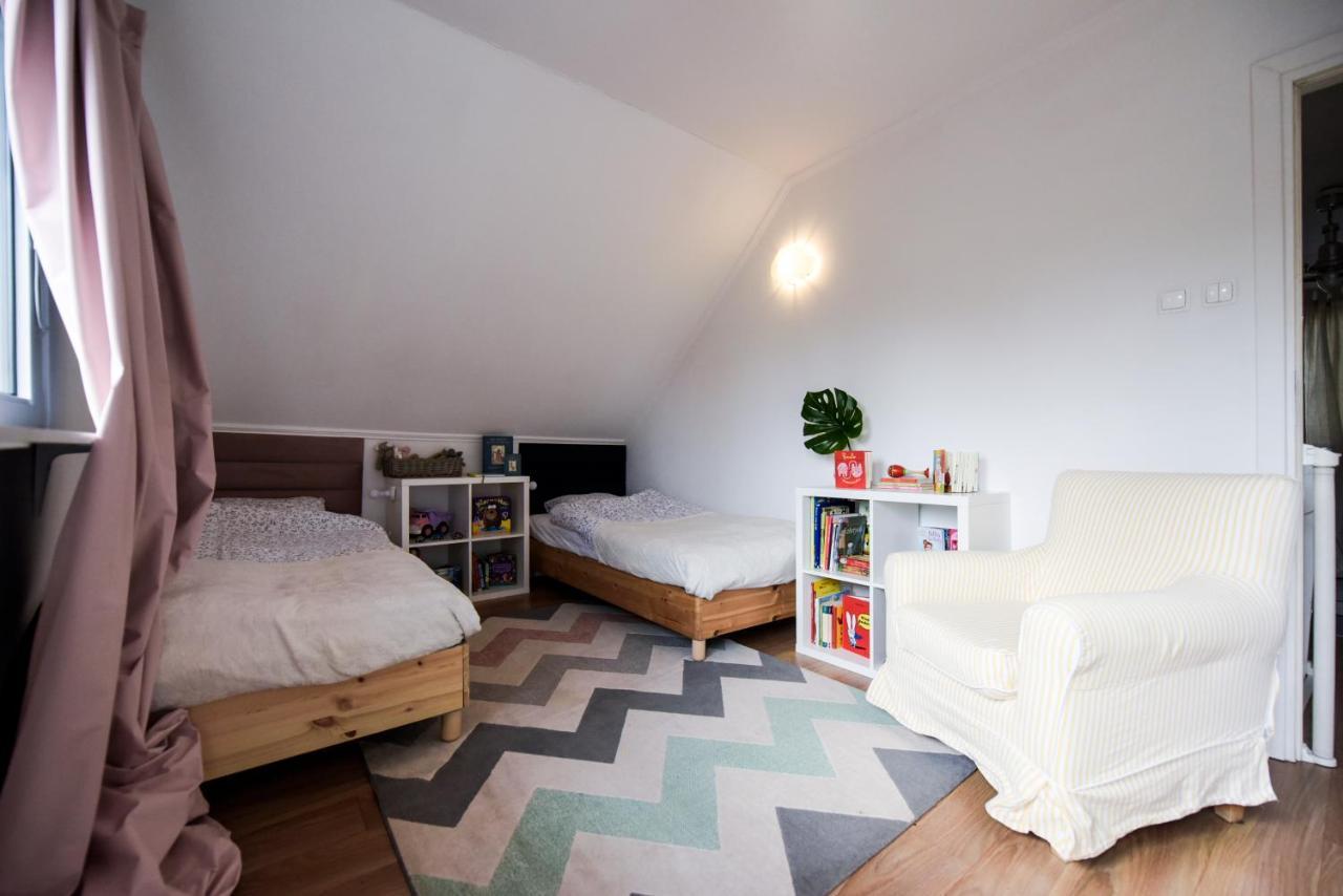 Spacious 3 Bedroom Family Oasis With Sauna, 20 Min From Warsaw Piaseczno  Kültér fotó