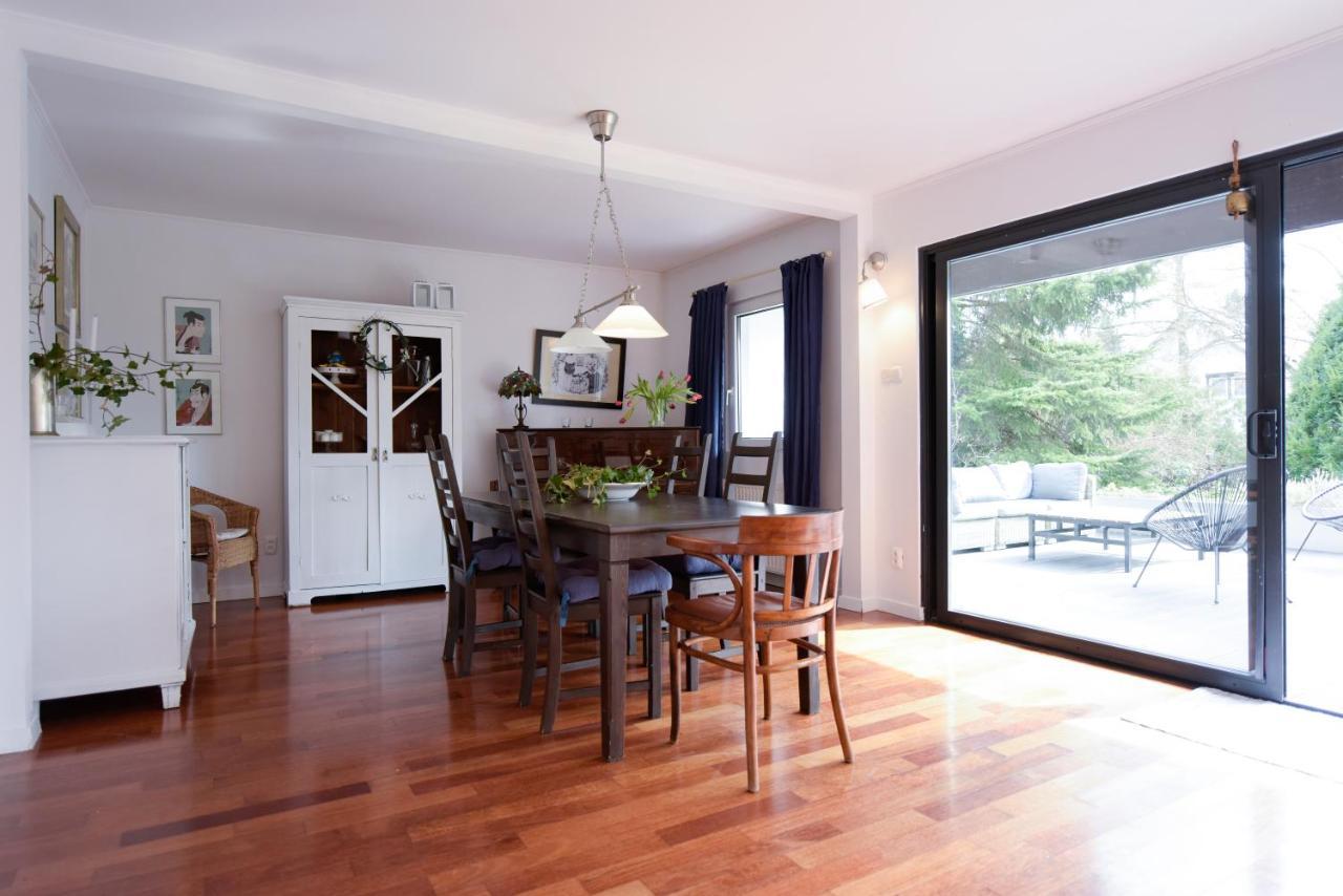 Spacious 3 Bedroom Family Oasis With Sauna, 20 Min From Warsaw Piaseczno  Kültér fotó