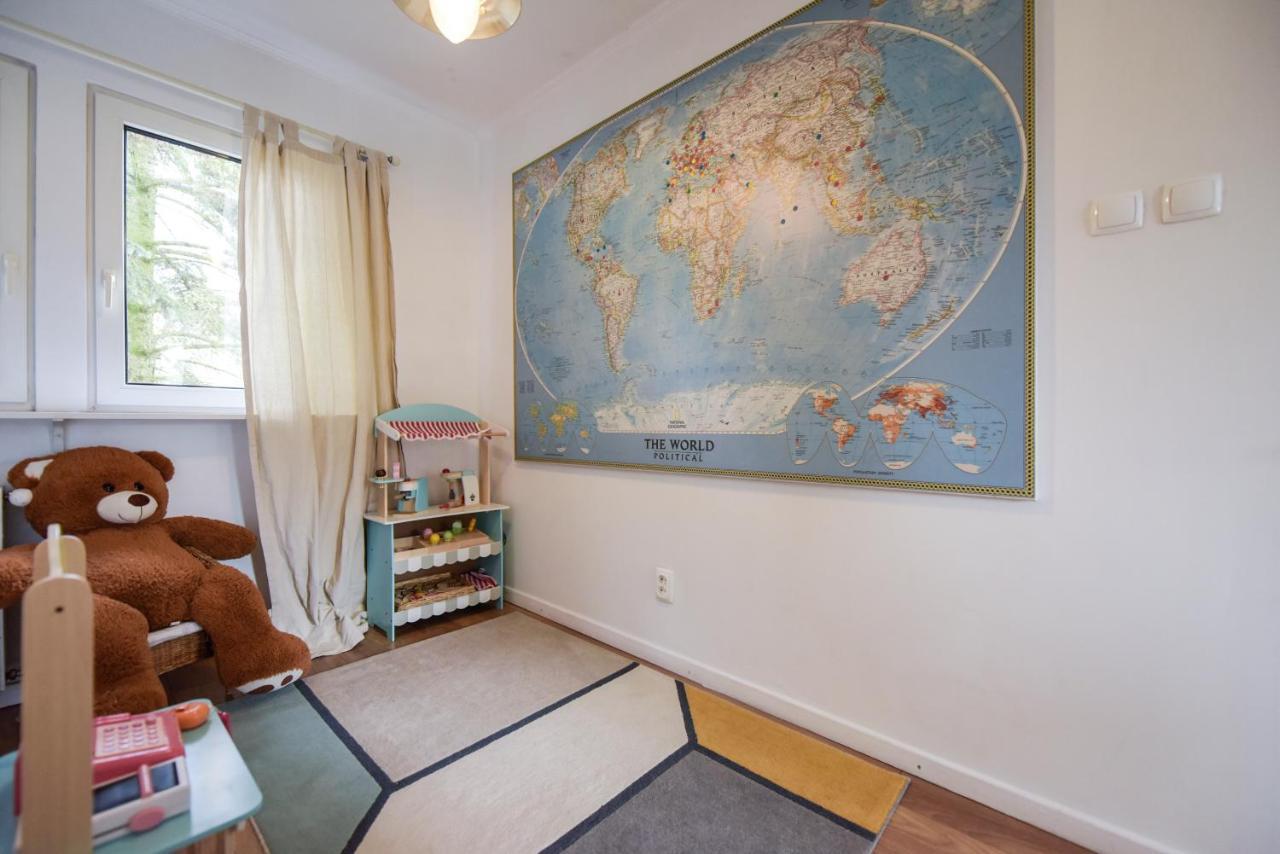 Spacious 3 Bedroom Family Oasis With Sauna, 20 Min From Warsaw Piaseczno  Kültér fotó